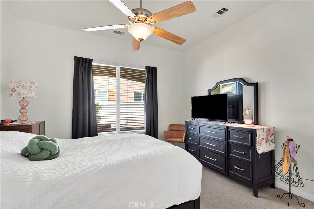 10676 Lanigan Road Apple Valley, CA 92308 - Photo 15 of 37