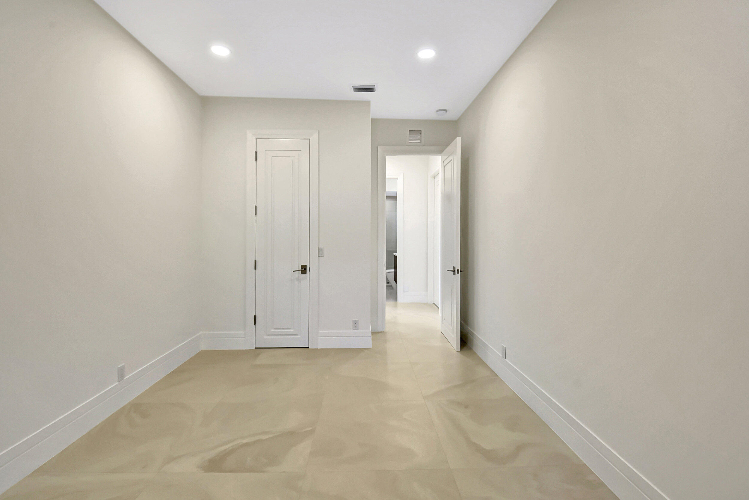 4870 Regency Court Boca Raton, FL 33434 - Photo 58 of 113 54_dsc_6148