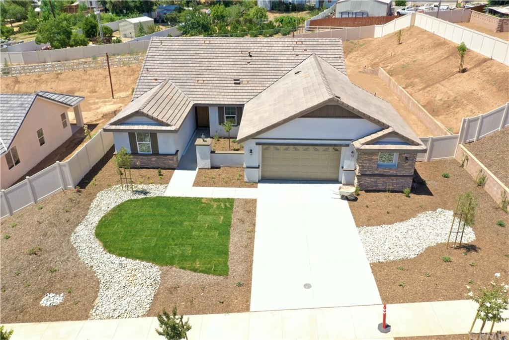 35686 Vivian Way Yucaipa, CA 92399 - Photo 2 of 17