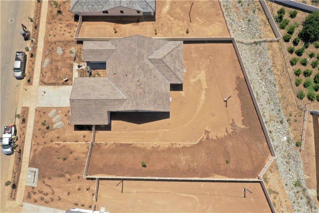 35686 Vivian Way Yucaipa, CA 92399 - Photo 3 of 17