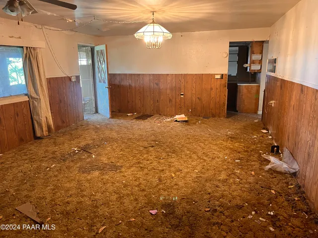 $150,000 | 8420 South S Highway, Skull Valley, AZ 86338