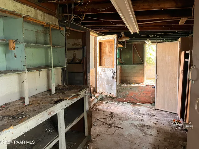 $150,000 | 8420 South S Highway, Skull Valley, AZ 86338