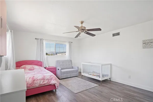 $950,000 | 9021 Oneida Avenue, Sun Valley, CA 91352