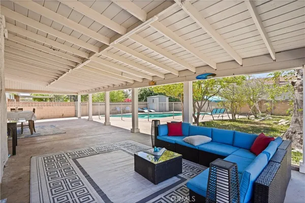 $950,000 | 9021 Oneida Avenue, Sun Valley, CA 91352