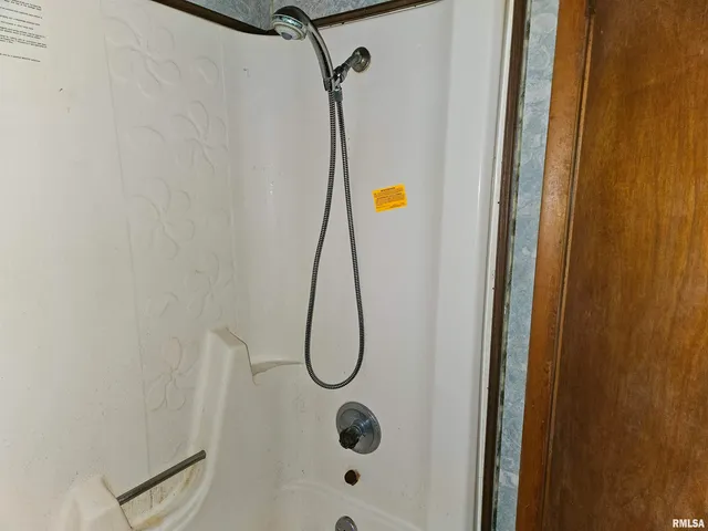 $45,000 | 1233 West Harrison Road, Murphysboro, IL 62966