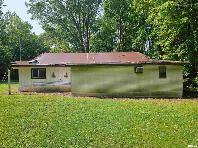 $45,000 | 1233 West Harrison Road, Murphysboro, IL 62966