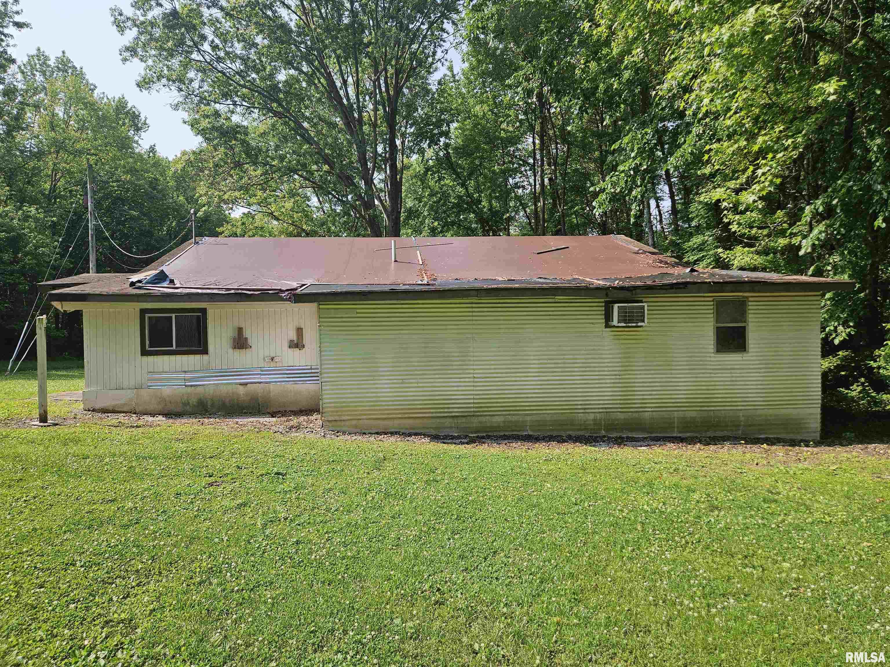 1233 West Harrison Road Murphysboro, IL 62966 - Photo 4 of 24