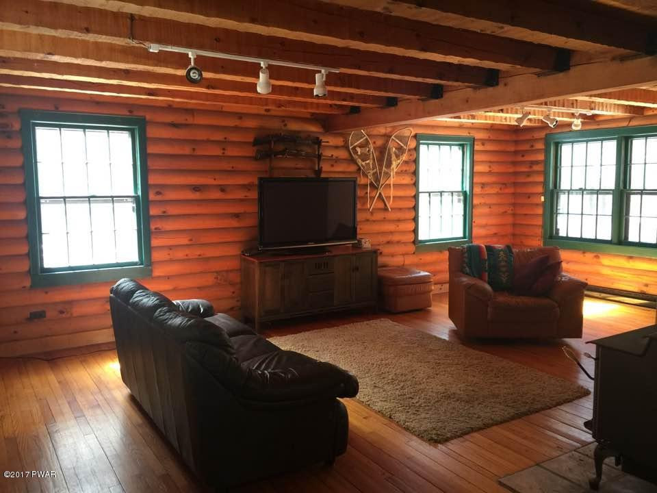 113 Old Schoolhouse Road Milford, PA 18337 - Photo 16 of 24