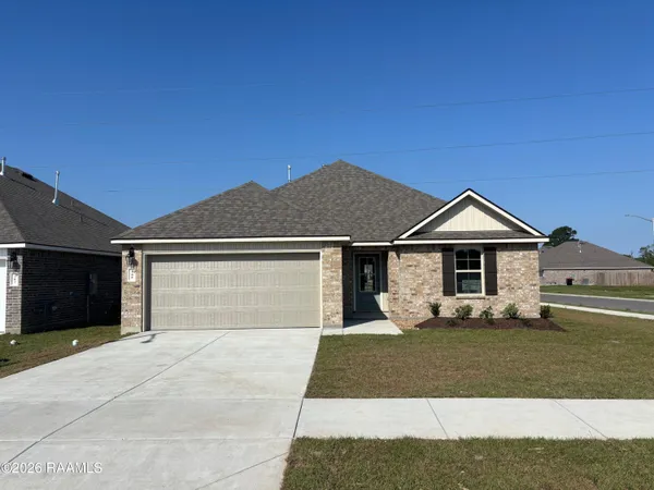 $229,000 | 100 Eagle Heights, Duson, LA 70529