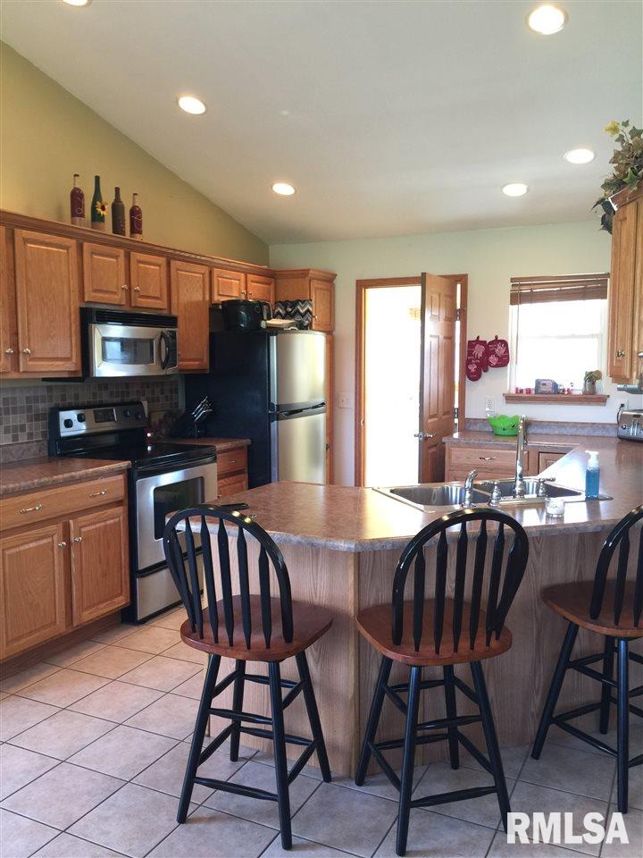 434 Macey Lake Road Metamora, IL 61548 - Photo 18 of 36