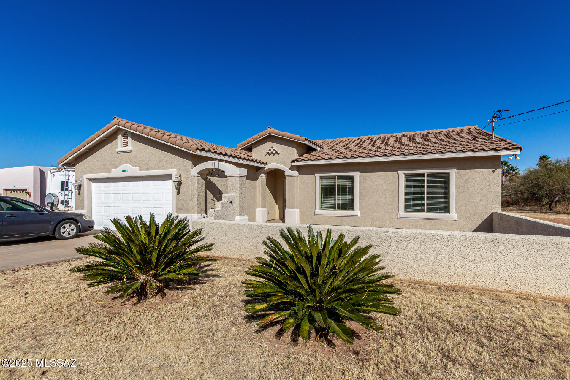 1425 Calle Monclova Rio Rico, AZ 85648 - Photo 4 of 26 Gallery Image 4