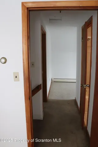 $1,500 | 112 1st Street, Unit B, Blakely, PA 18447