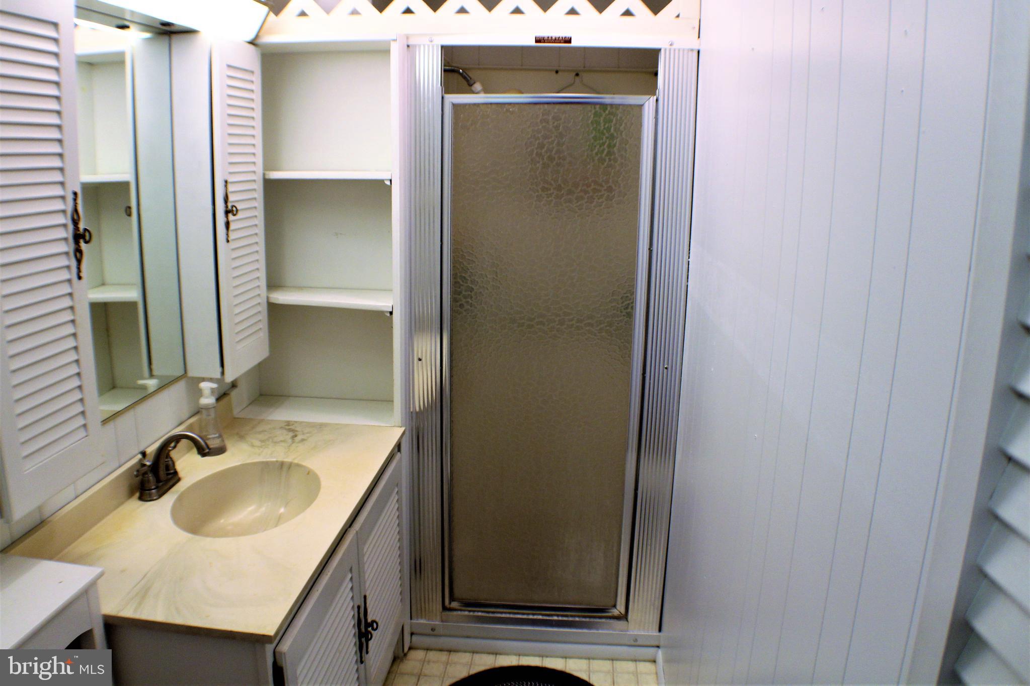 145 3rd Street Hanover, PA 17331 - Photo 16 of 28 Second floor full bath