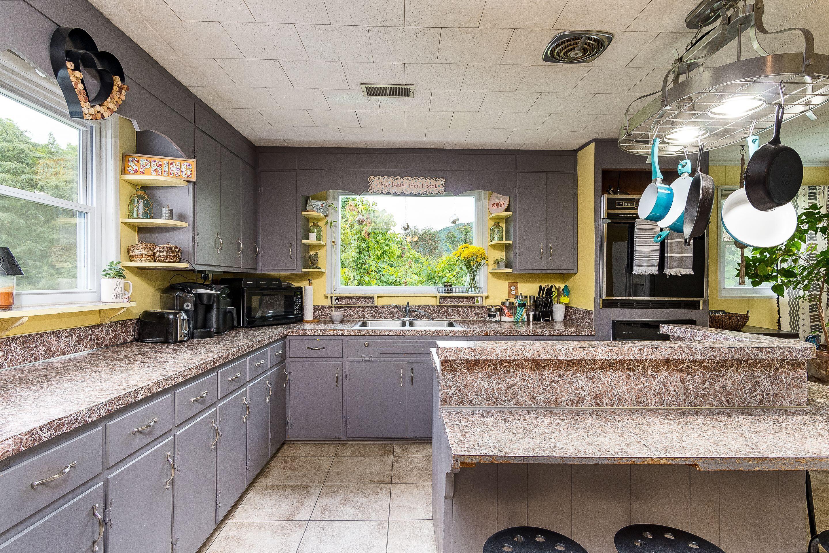 1826 Southside Road Elizabethton, TN 37643 - Photo 17 of 26 6CtjQ45g