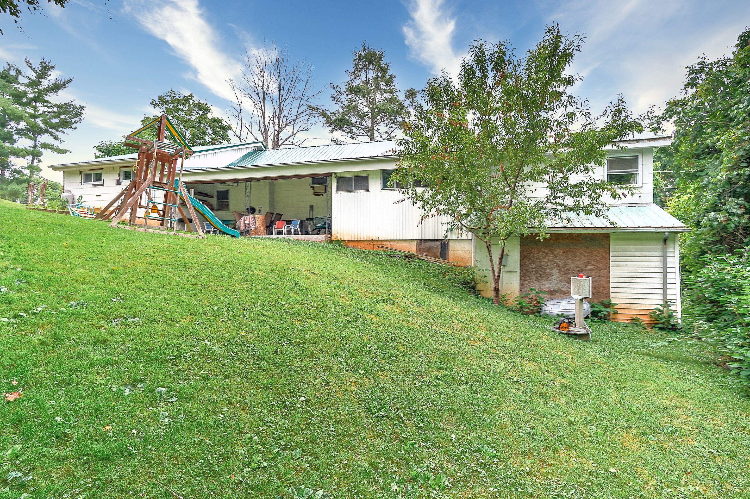 1826 Southside Road Elizabethton, TN 37643 - Photo 7 of 26 wxMqQ-tg