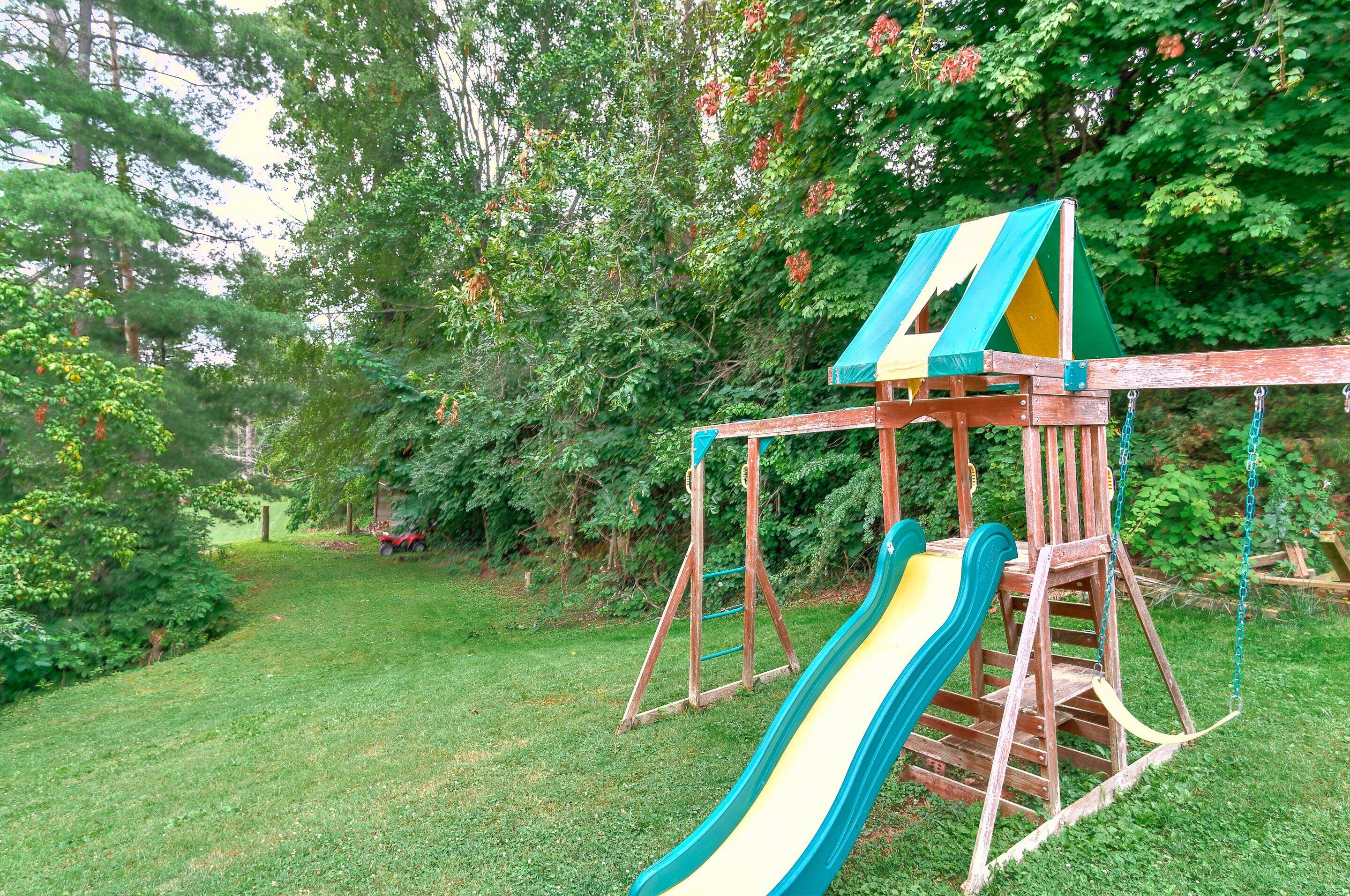 1826 Southside Road Elizabethton, TN 37643 - Photo 9 of 26 D8cFAc2w