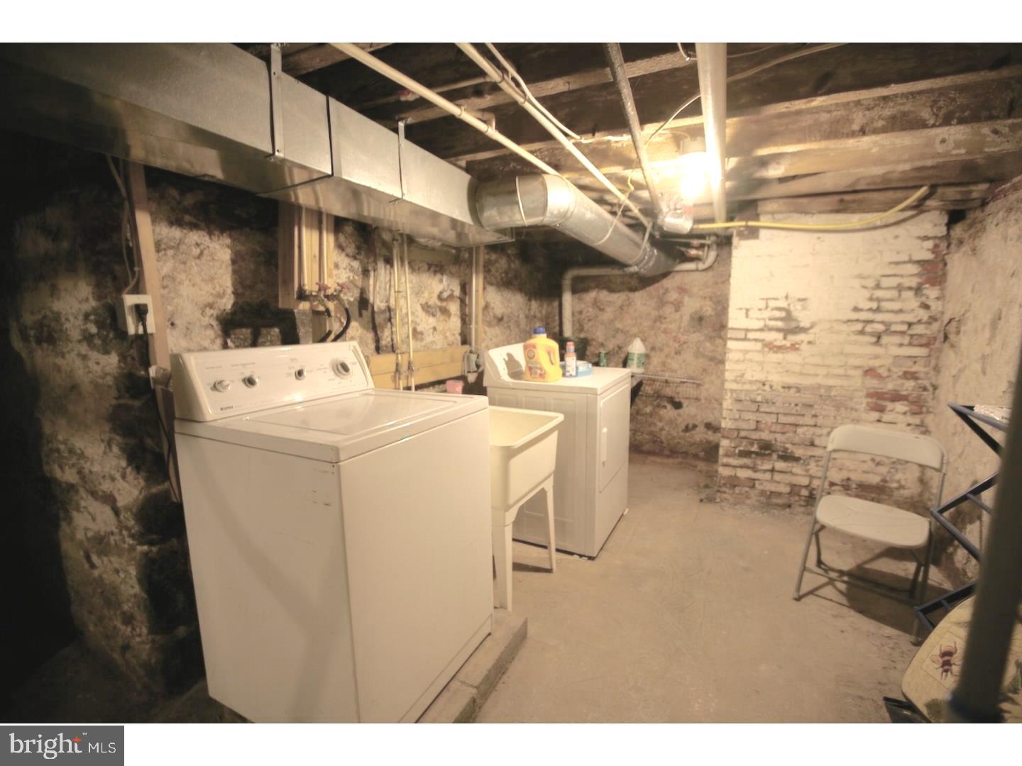 121 West Allen Street Philadelphia, PA 19123 - Photo 15 of 16