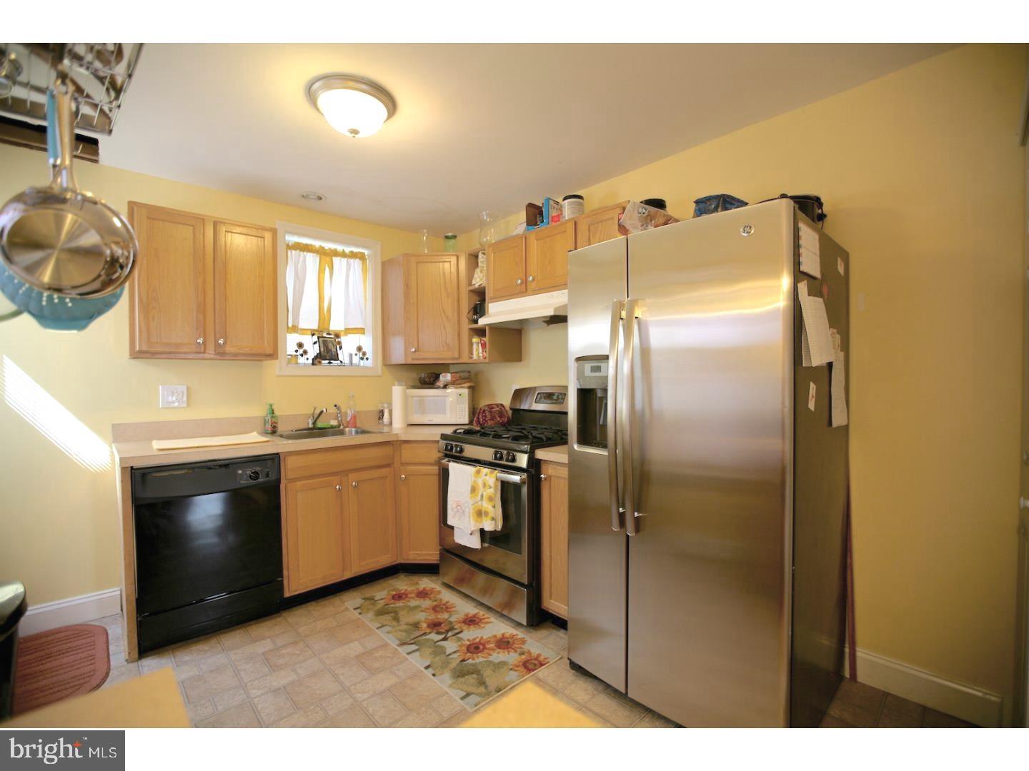 121 West Allen Street Philadelphia, PA 19123 - Photo 8 of 16