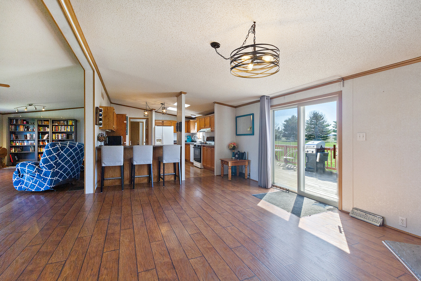 2942 West 3000S Road Kankakee, IL 60901 - Photo 5 of 23