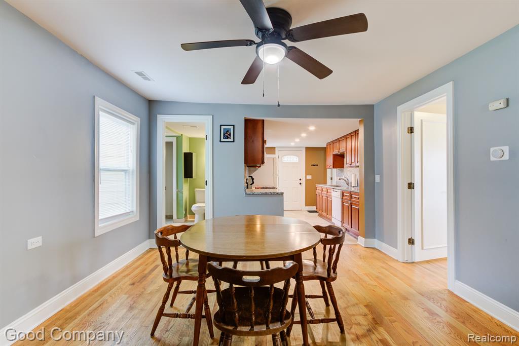26280 Wolverine Street Madison Heights, MI 48071 - Photo 8 of 36