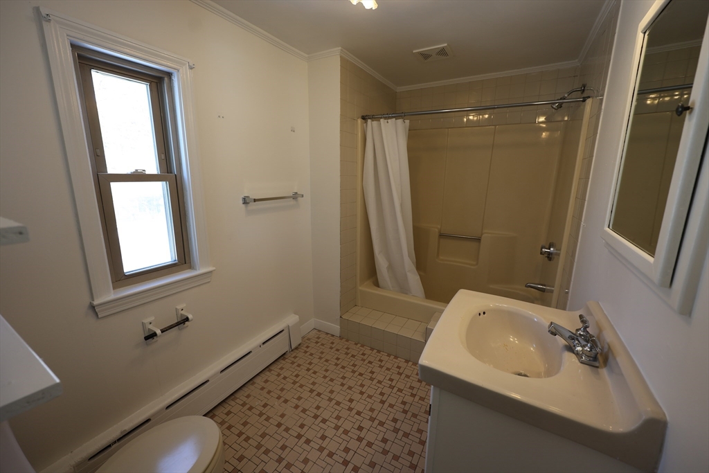 31 June Street, Unit 1 Boston, MA 02131 - Photo 11 of 13