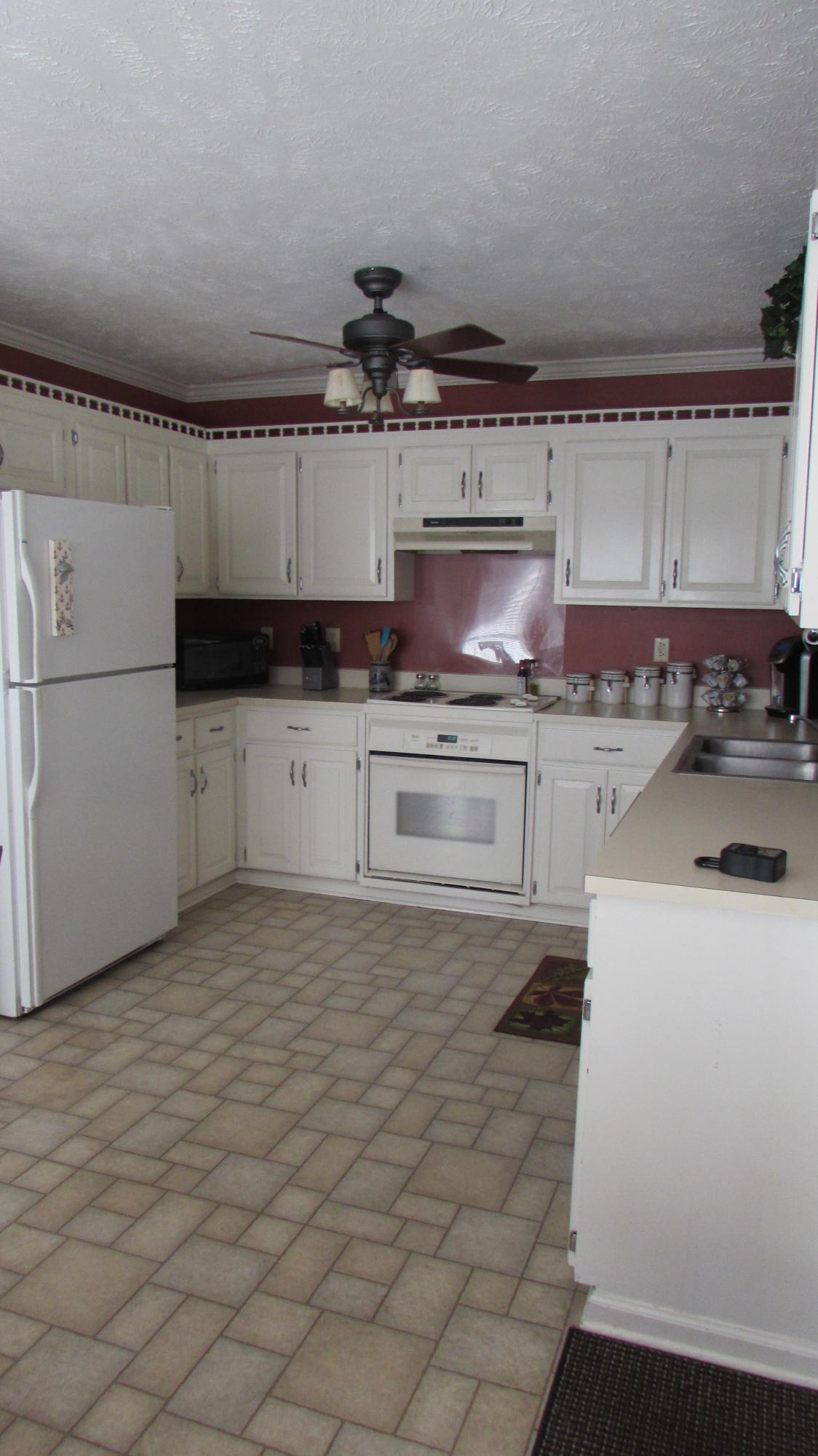 116 Amber Way Rockingham, NC 28379 - Photo 4 of 20 bennettsville home and amber way 061