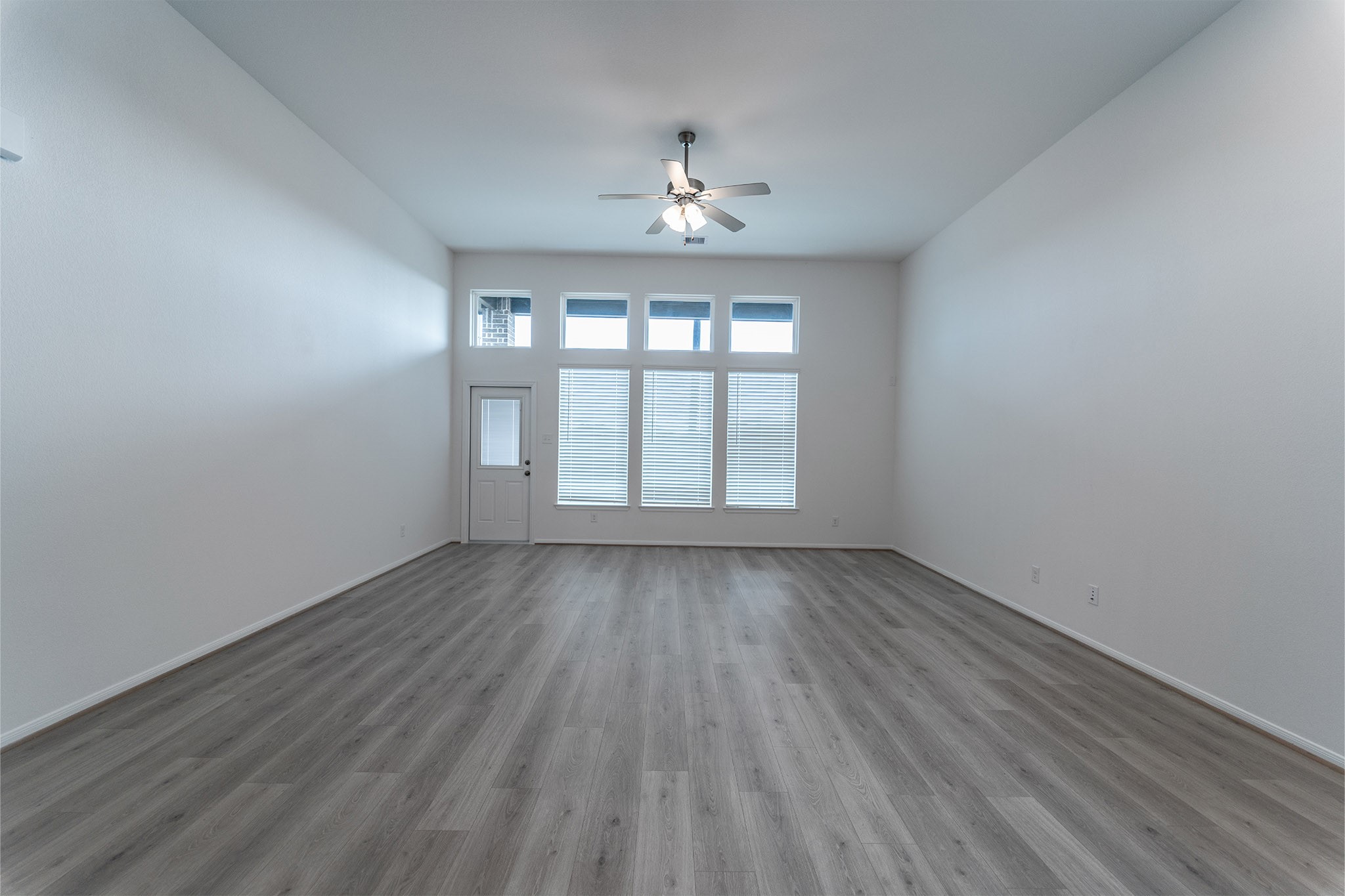 1722 Navigation Lane Angleton, TX 77515 - Photo 11 of 24