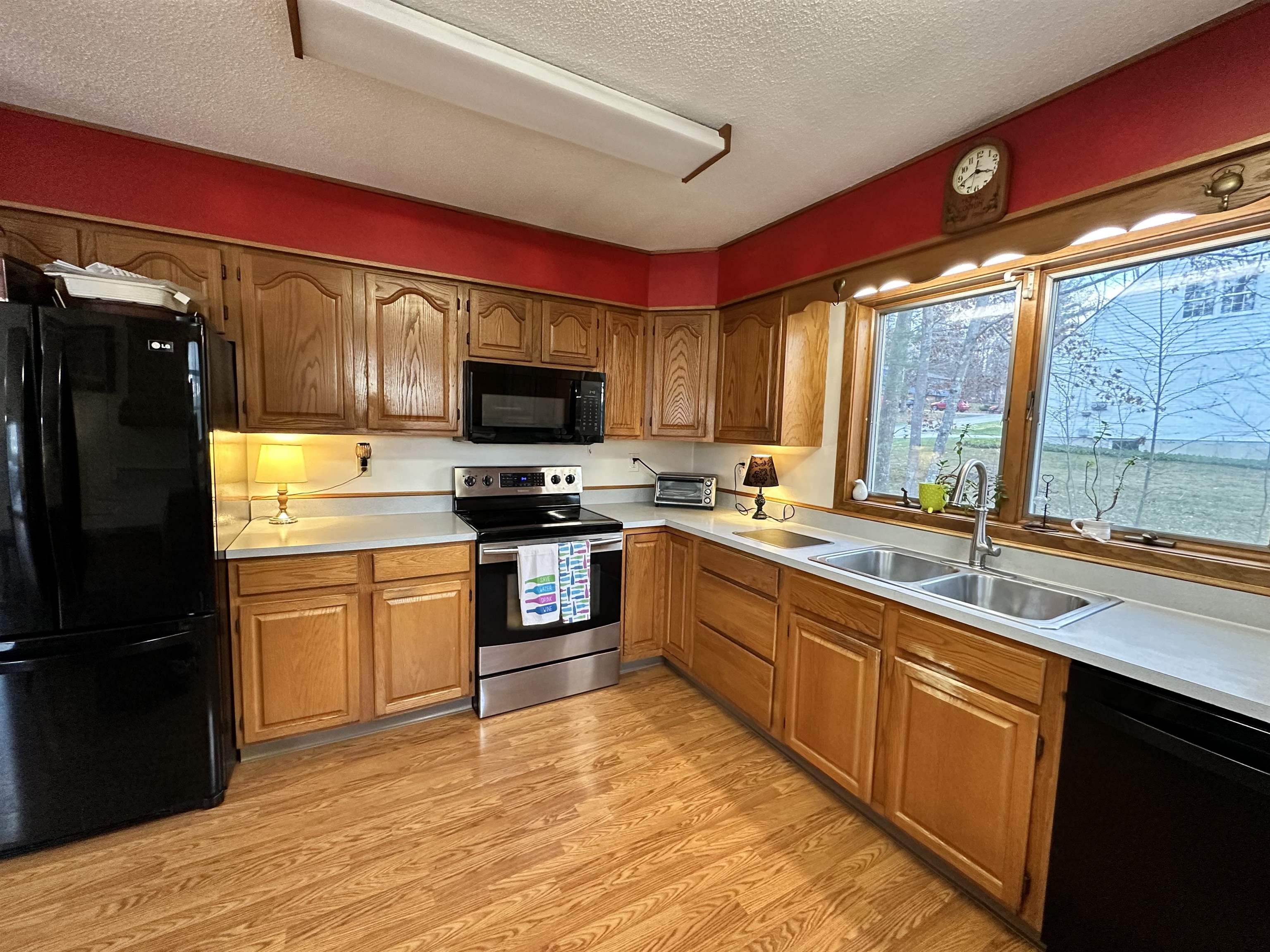 231 David Road Rutland Town, VT 05701 - Photo 8 of 28 Gallery Image 8
