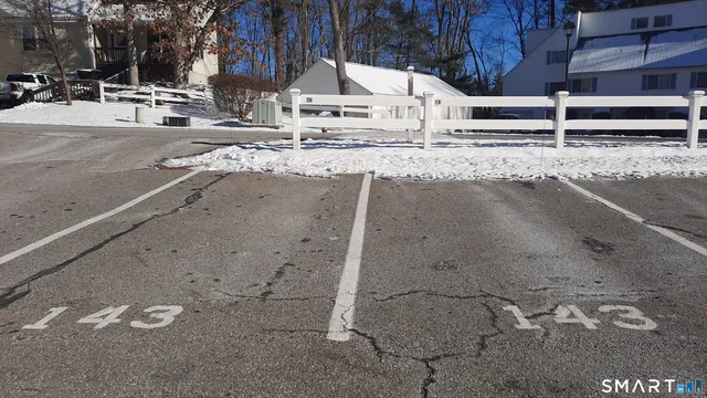 a view of parking area