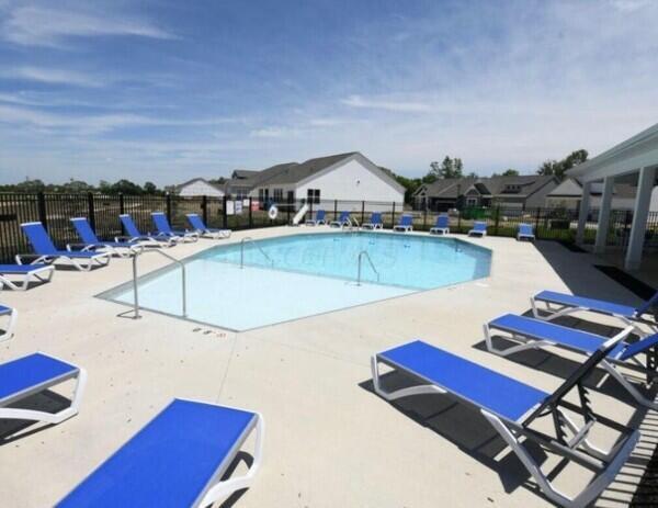 3191 Mckinney Rd Grove Grove City, OH 43123 - Photo 4 of 65 Community Pool