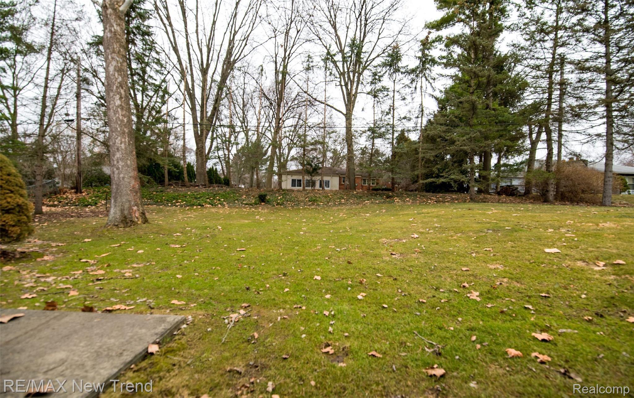 28153 Hawberry Road Farmington, MI 48331 - Photo 30 of 32 house3c.jpg