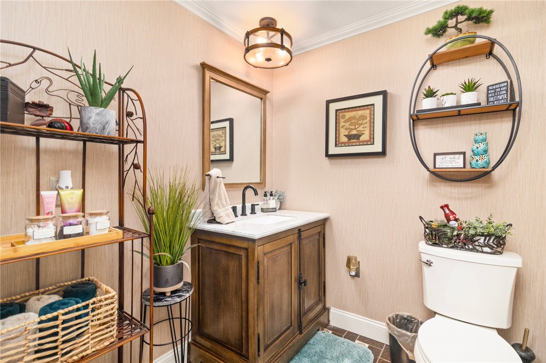 5 Jerome Avenue Warwick, RI 02889 - Photo 33 of 49