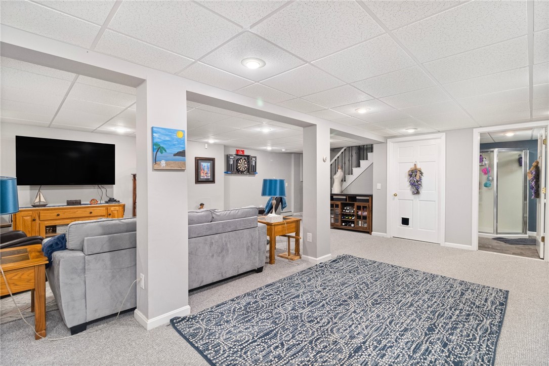 5 Jerome Avenue Warwick, RI 02889 - Photo 36 of 49