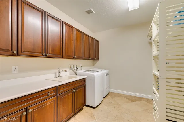 $6,950 | 2909 Valvent Court, Henderson, NV 89044