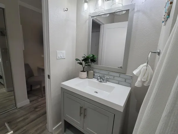 $2,150 | 1021 Scott Street, Unit 128, San Diego, CA 92106