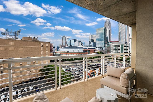 $365,000 | 505 East 6th Street, Unit 1006, Charlotte, NC 28202