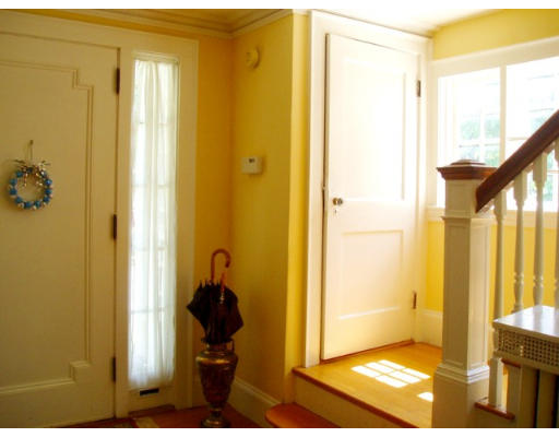 256 Clark Road Brookline, MA 02445 - Photo 7 of 11