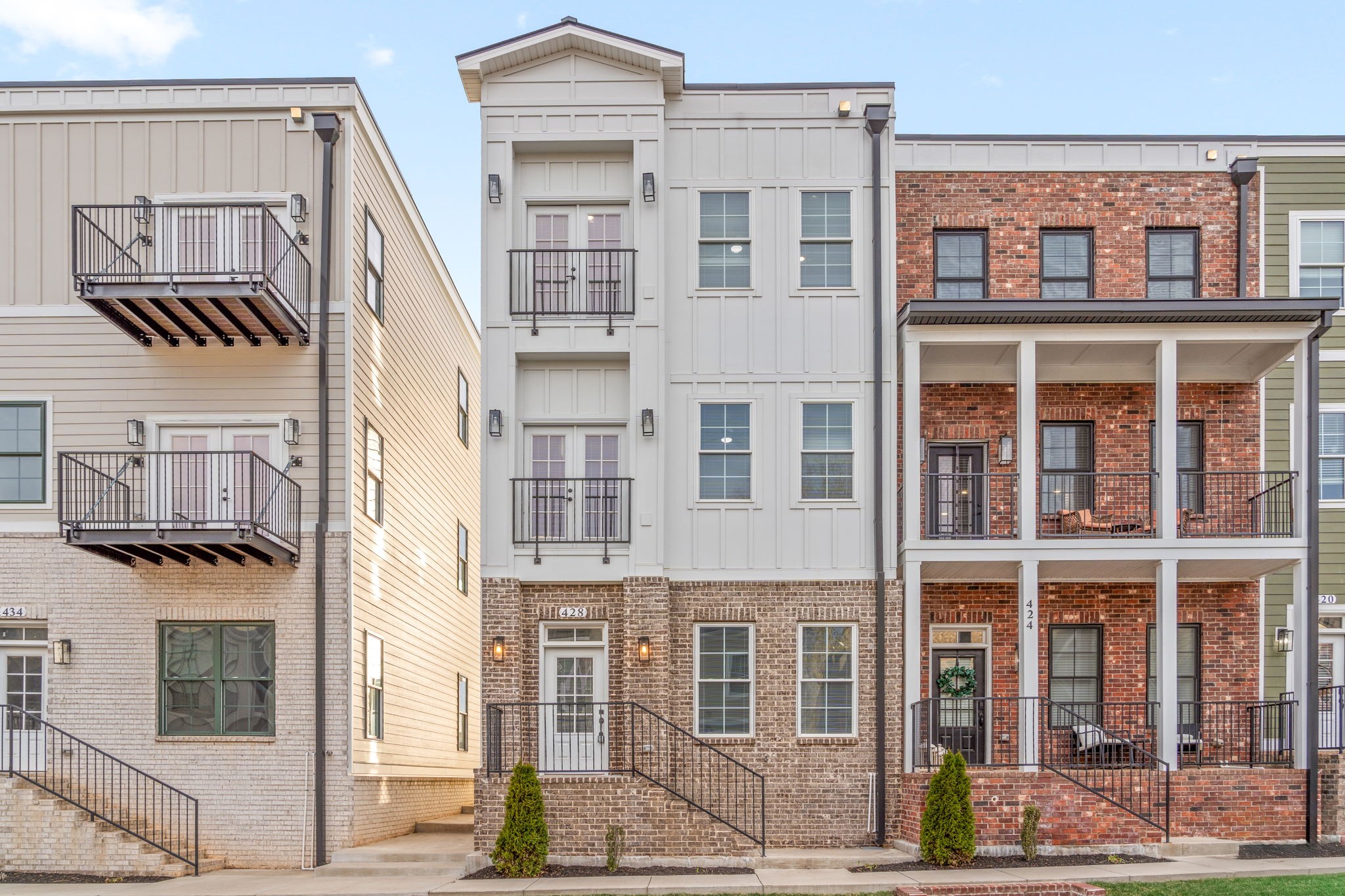 428 Centre Street Pleasant View, TN 37146 - Photo 3 of 29