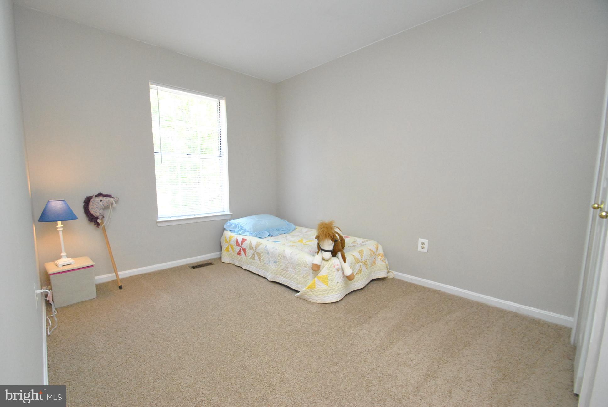 3758 Foxford Stream Road Baltimore, MD 21236 - Photo 25 of 30 2ND BEDROOM UPPER LEVEL