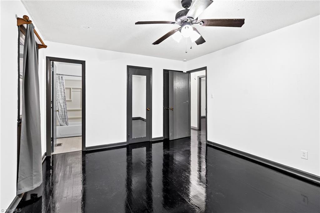1115 Kitt Place Raleigh, NC 27610 - Photo 27 of 35 Gallery Image 27