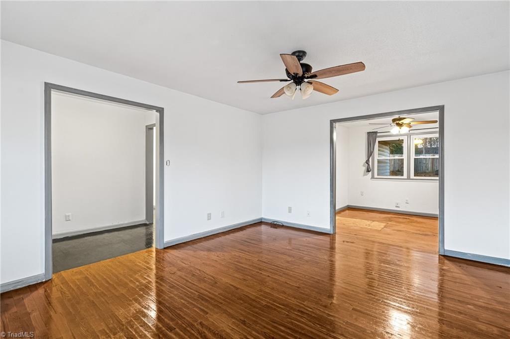 1115 Kitt Place Raleigh, NC 27610 - Photo 10 of 35 Gallery Image 10