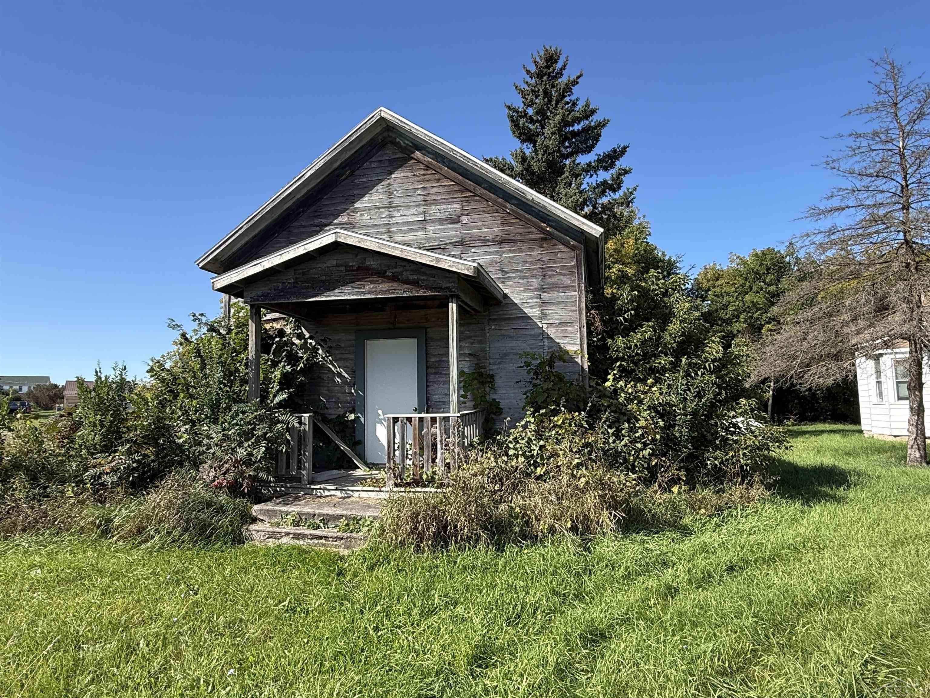 811 Melita Road Sterling, MI 48659 - Photo 7 of 16 50223720-d7311c14-5711-414a-bba5-1e8df62de23d.JPG
