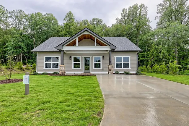 $429,900 | 61 Mctyeire Drive, Young Harris, GA 30582