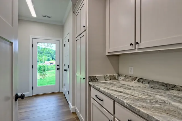 $429,900 | 61 Mctyeire Drive, Young Harris, GA 30582