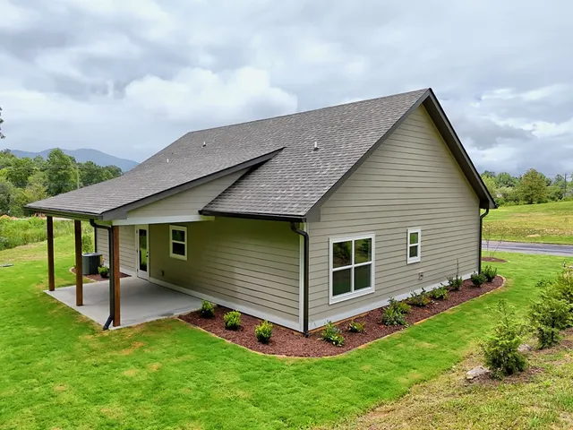 $429,900 | 61 Mctyeire Drive, Young Harris, GA 30582