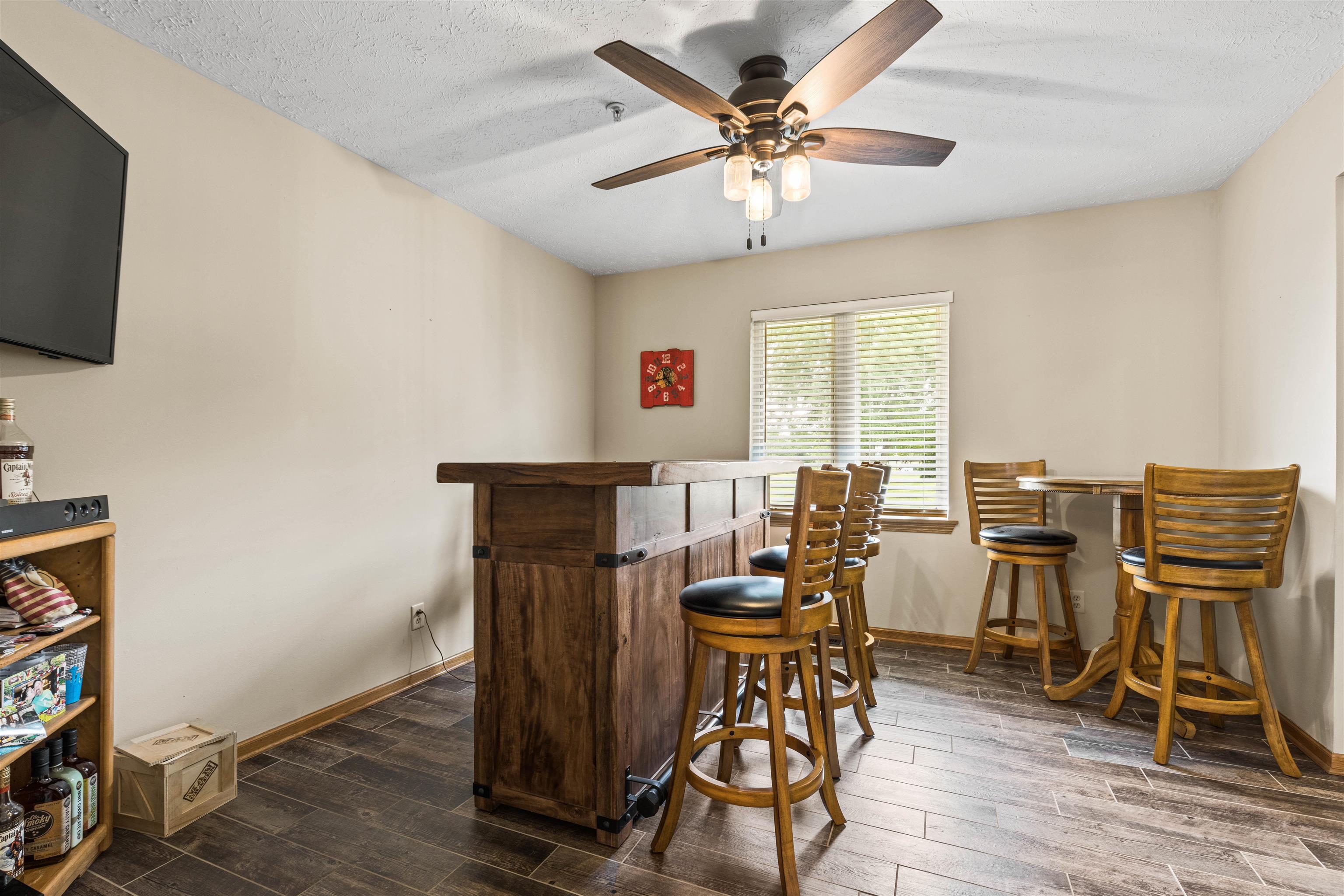 1096 Griggs Road Rockford, IL 61108 - Photo 6 of 24 Gallery Image 6