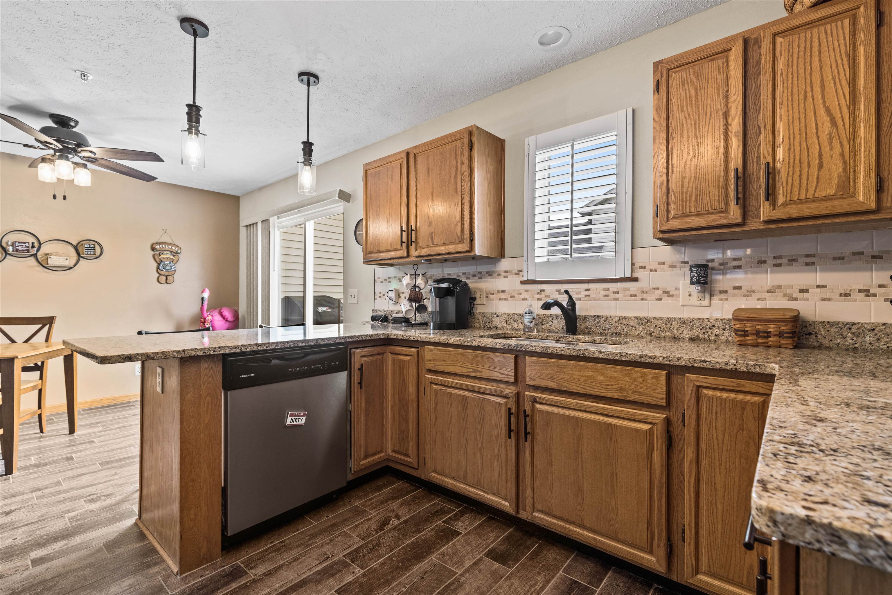 1096 Griggs Road Rockford, IL 61108 - Photo 7 of 24 Gallery Image 7