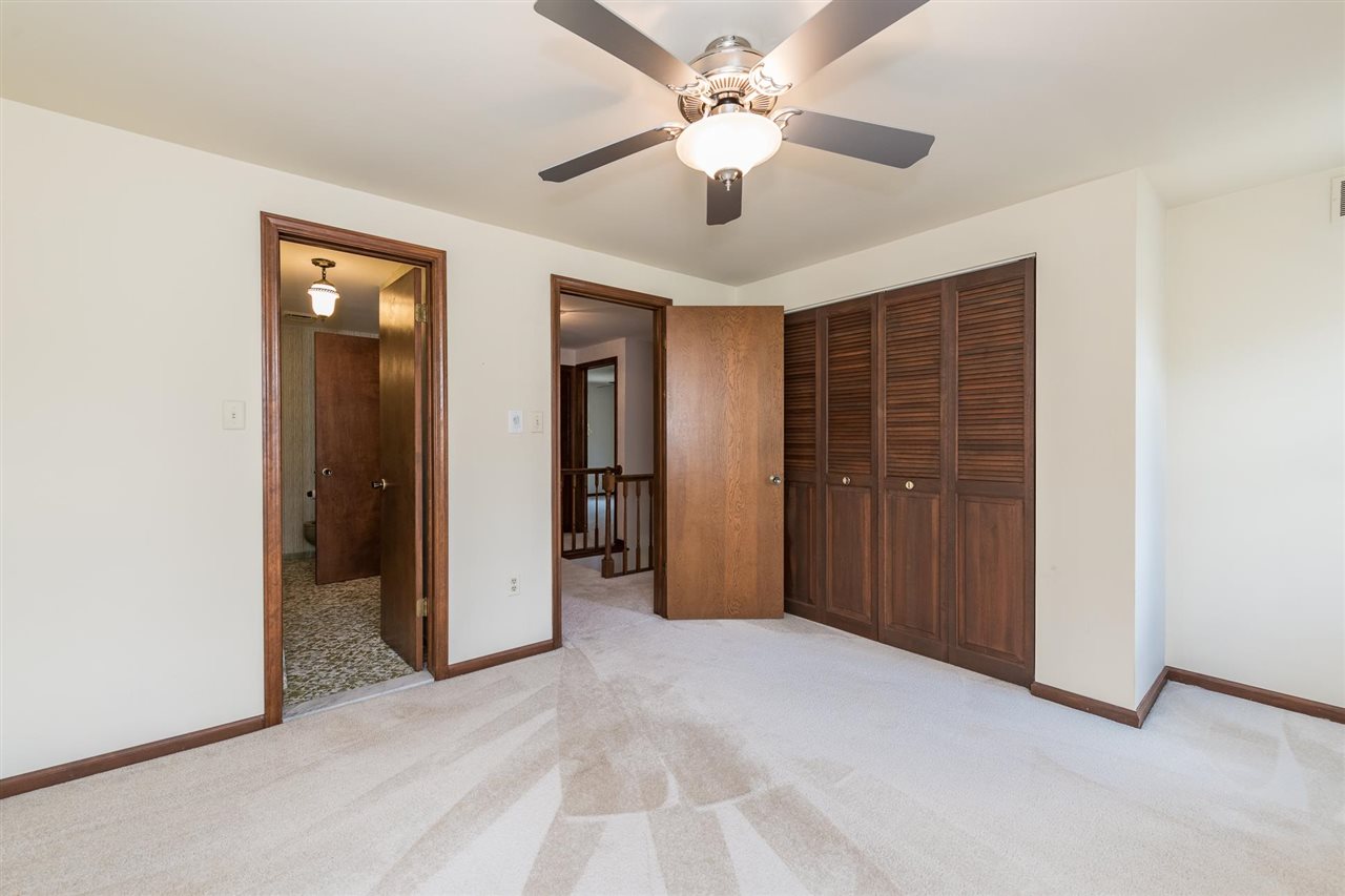 720 Edgewood Drive Rochester, MI 48306 - Photo 35 of 50 50041890-34.JPG