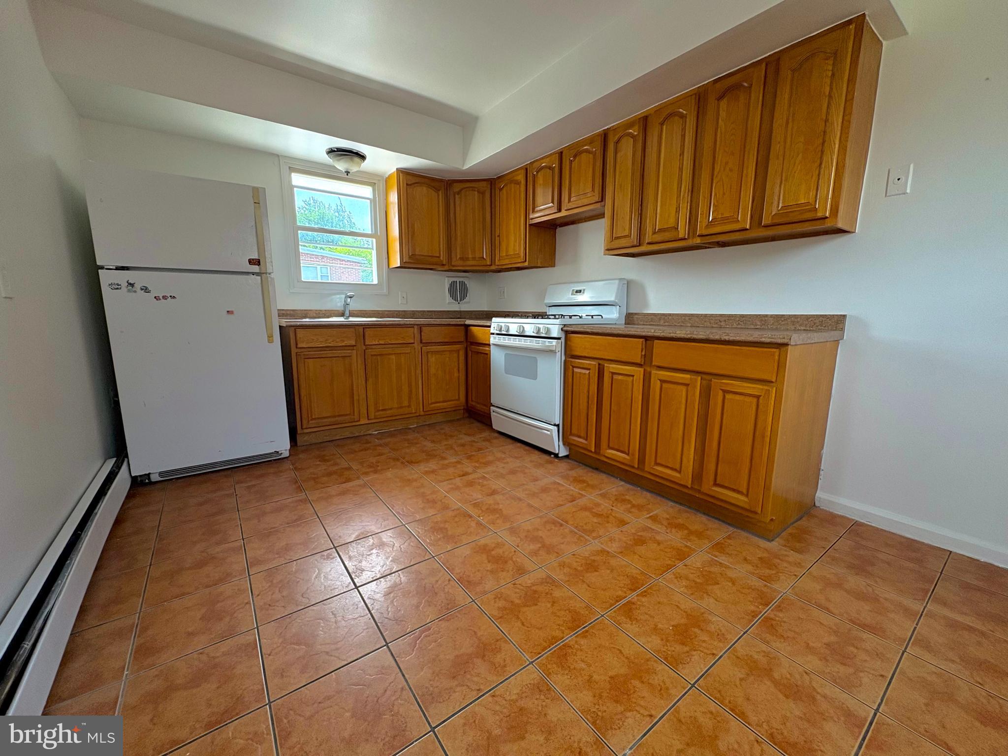 7816 Frontenac Street, Unit 1 Philadelphia, PA 19111 - Photo 4 of 11