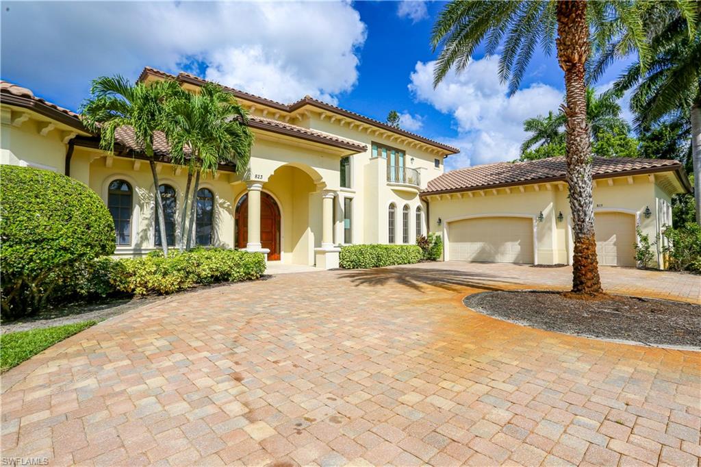 823 Cassena Road Naples, FL 34108 - Photo 4 of 50